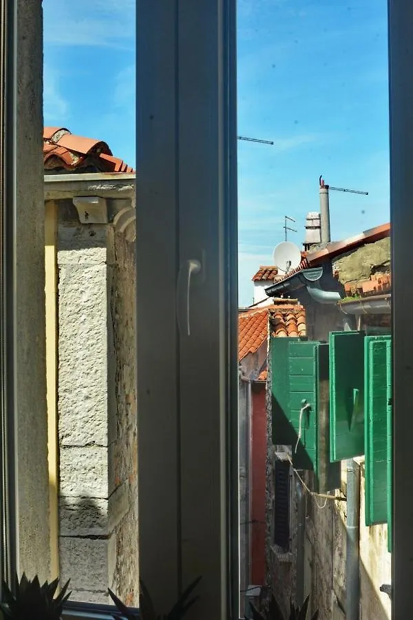 Here Comes The Sun Apartment Rovinj